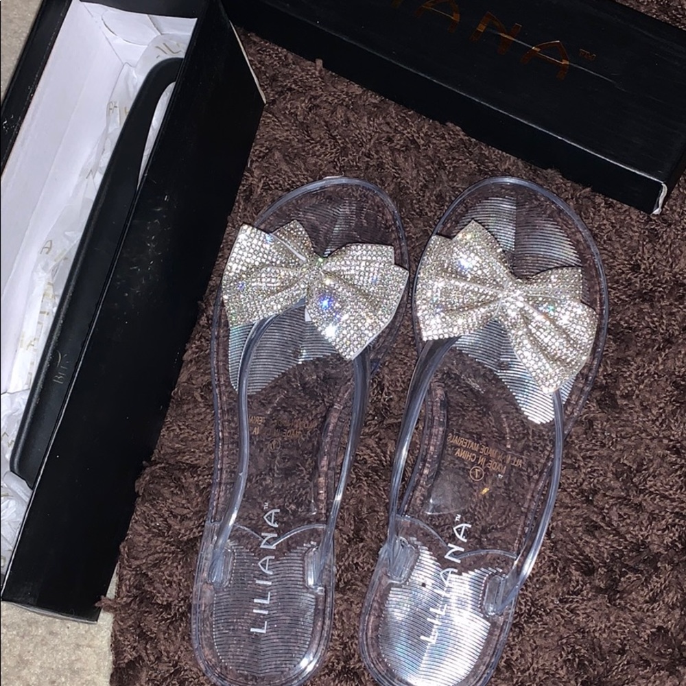 Flip flops